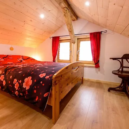 Alpesi faház Charming In With Terrace, 40 M² Martigny