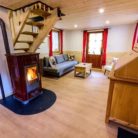 Charming In With Terrace, 40 M² Martigny